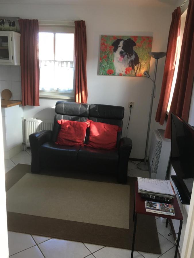 Chalet Or Apartment Nearby Roermond Outlet Stevensweert Exterior foto