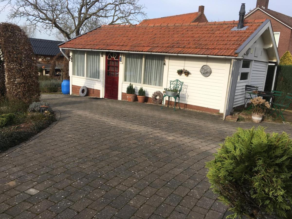Chalet Or Apartment Nearby Roermond Outlet Stevensweert Exterior foto